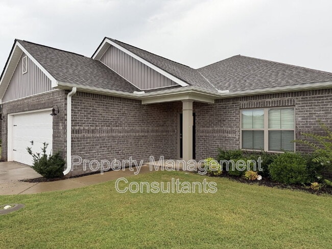 Foto del edificio - 14872 Demarie Ln
