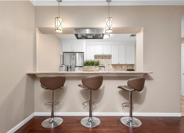 Foto principal - 661 Bering Dr