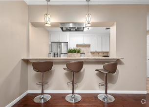 Building Photo - 661 Bering Dr