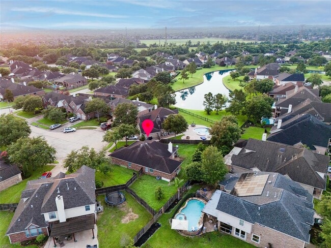 Foto del edificio - 5701 Emerald Brook Ln