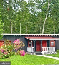 Building Photo - 44600 Tall Timbers Rd
