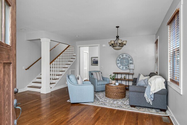 Foto del edificio - 1109 S Douglas Ave, Unit B, Nashville, TN ...