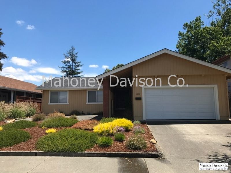 Foto principal - 1272 Berrydale Dr