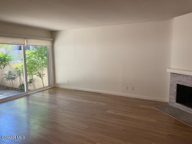 Foto del edificio - 1337 Ramona Dr