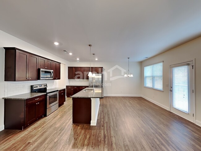 Building Photo - 126 Cobblestone Drive