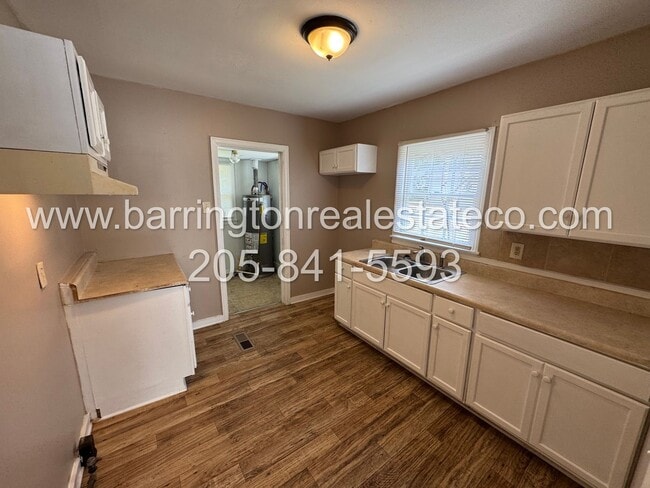 Foto del edificio - 1420 Warrior Rd