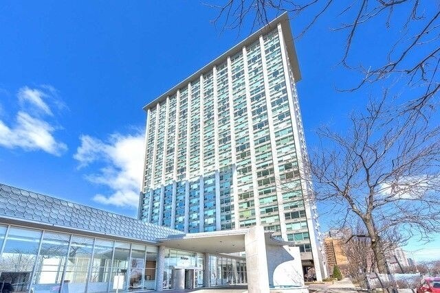 Building Photo - 3600 N Lake Shore Dr