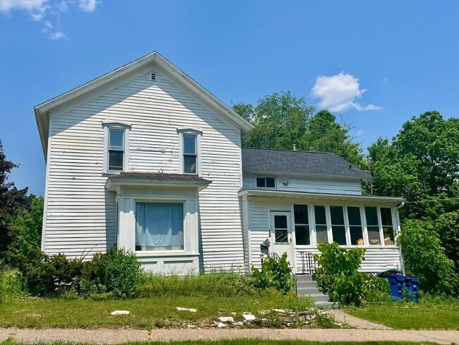 Building Photo - 516 Callon St