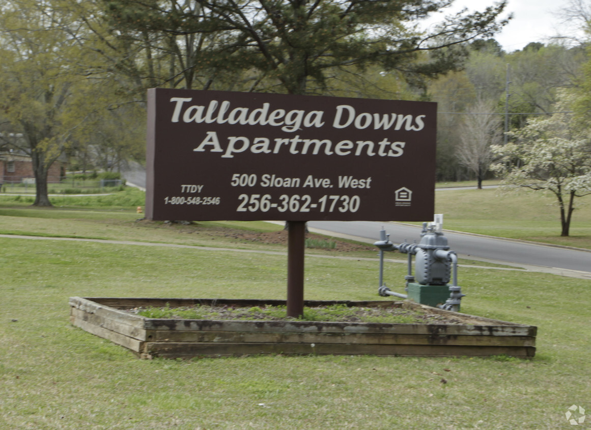 Foto del edificio - Talladega Downs Apartments