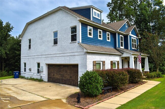Foto del edificio - 312 Sherwood Trail