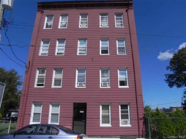 Building Photo - 49 5th St