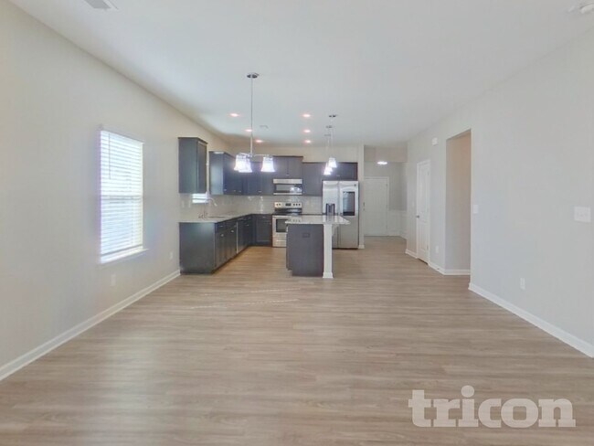 Building Photo - 346 Crandon Rd