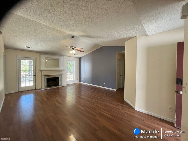 Foto del edificio - 3 br, 2 bath House - 1022 Maggie Dr