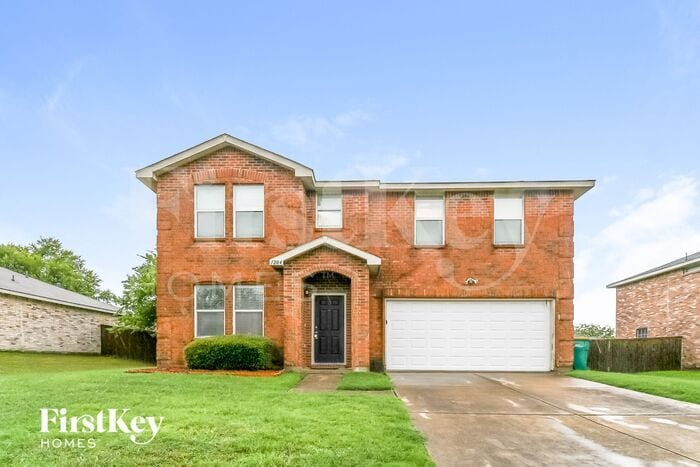 Primary Photo - 1204 McMillen Dr