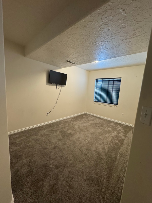 Building Photo - 361 E 1520 N