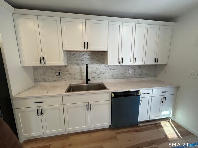 Foto del edificio - 95 Cedar St