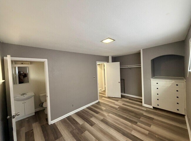 Foto del edificio - 5629 W Lincoln Creek Dr