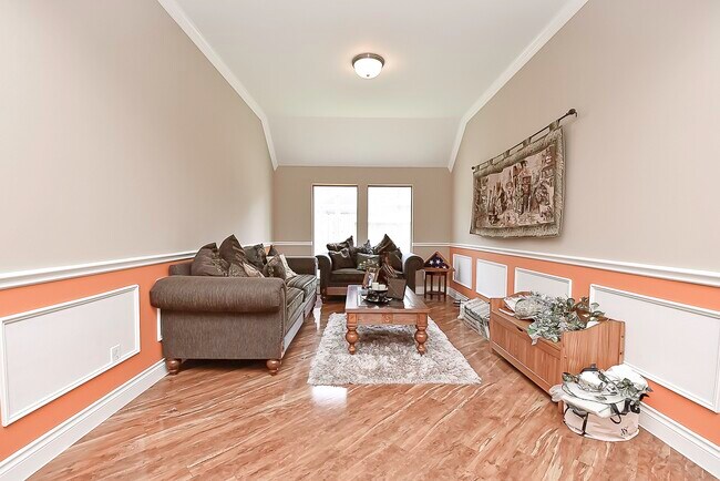 Foto del edificio - 6308 Silver Thistle Ln