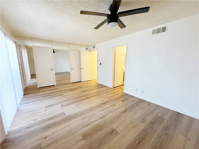 Building Photo - 3270 Liahona Way