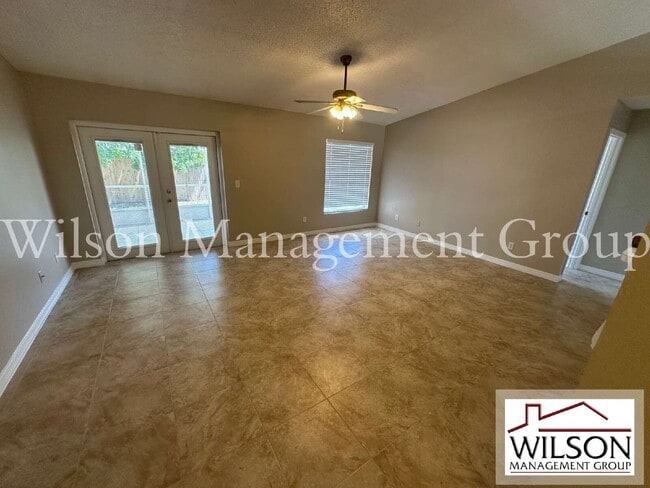 Photo - 660 Marlene Dr House