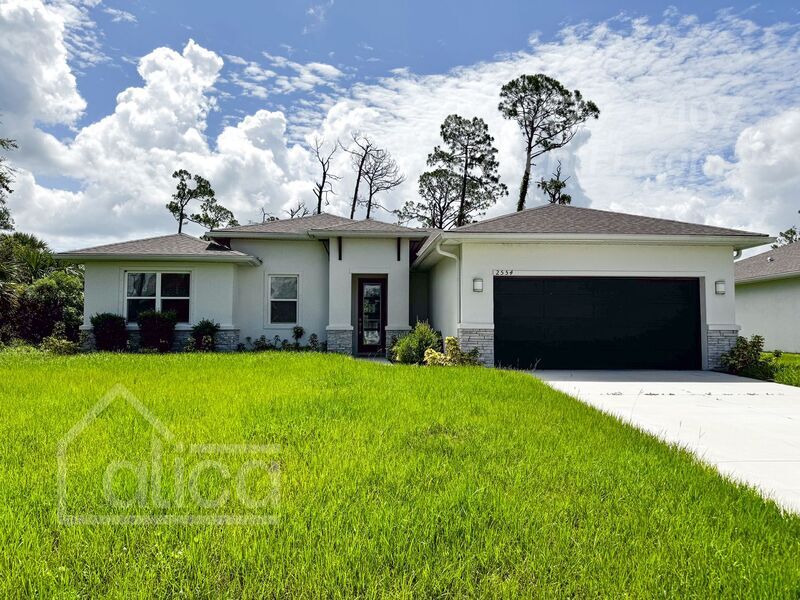 Foto principal - 2554 Ananas Rd