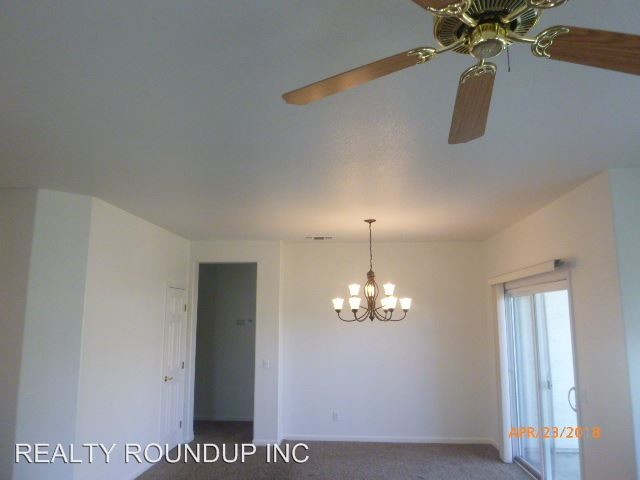 Building Photo - 5701 Gold Poppy Way