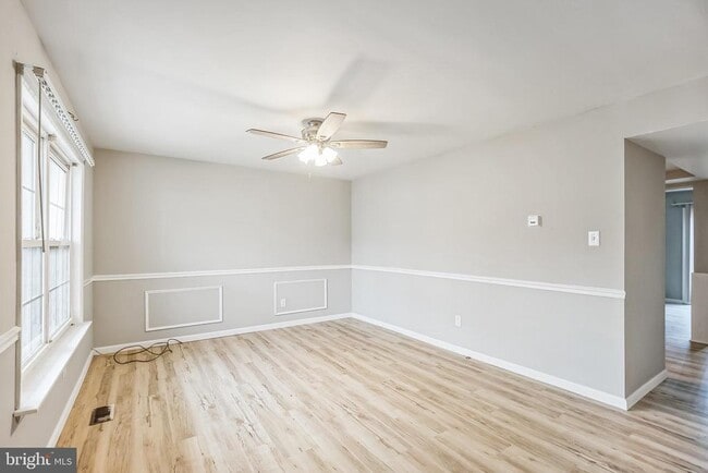 Building Photo - 63 Villanova Ct