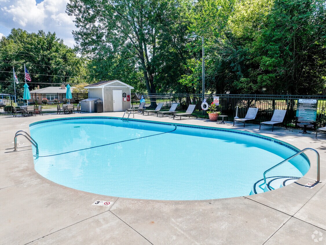 Knollwood Townhouse Apartments Apartments 317 Atwood Dr Burlington