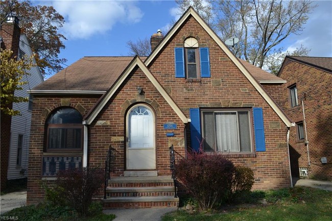Building Photo - 17116 Chatfield Ave