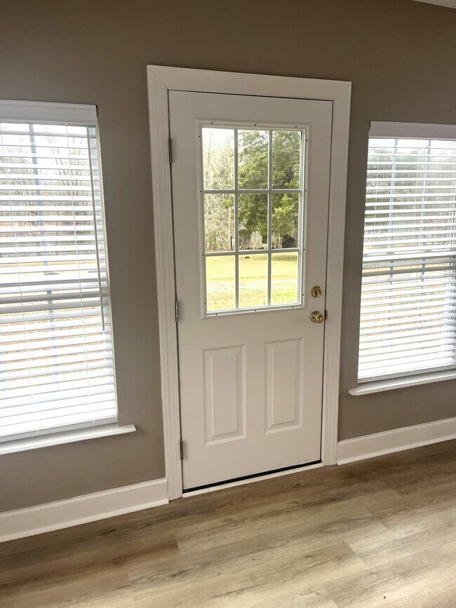 Foto del edificio - Peaceful Country Living in Gibsonville NC