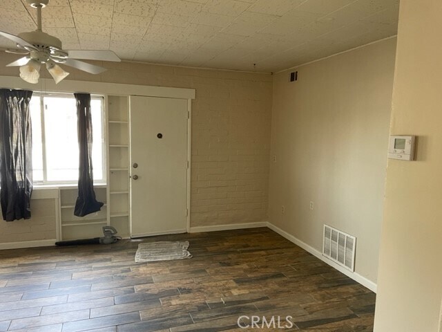 Building Photo - 28415 Greenspot Rd