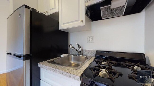 Foto del edificio - 0 bedroom in NEW YORK NY 10023