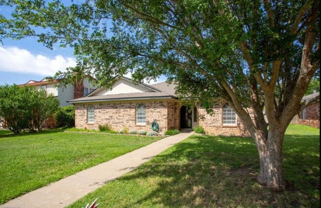 Foto del edificio - 6512 Garwood Rd