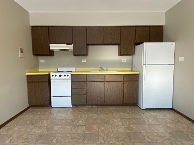 Interior Photo - Eagle Rock