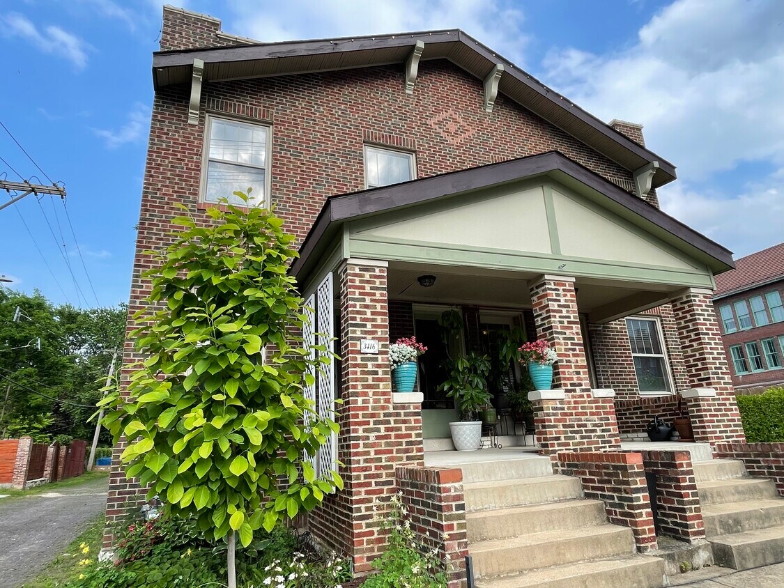 Primary Photo - 3416 Wisconsin Ave