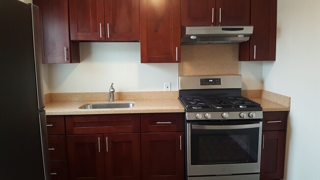 6796-6798 Mission St. - 6796-6798 Mission St. Apartment