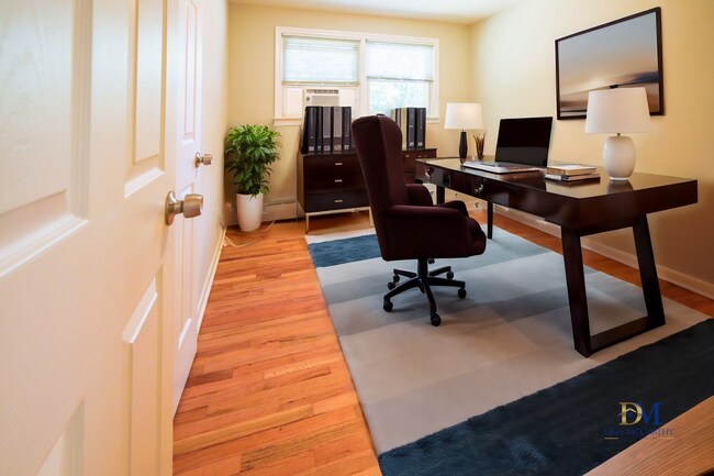 Building Photo - 135 Wilmont St