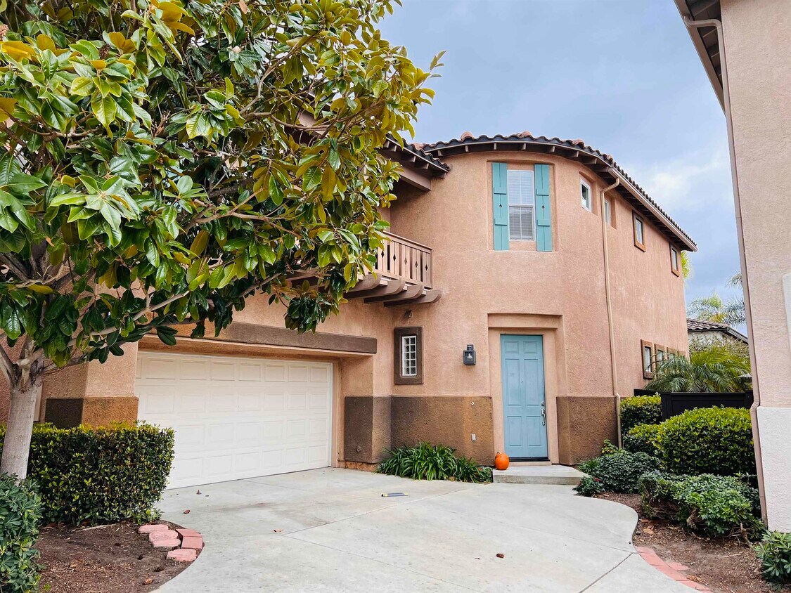 Primary Photo - 11341 E San Raphael