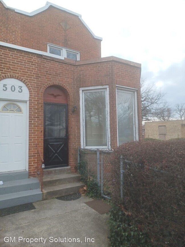Building Photo - 3 br, 1 bath House - 501 Division Street