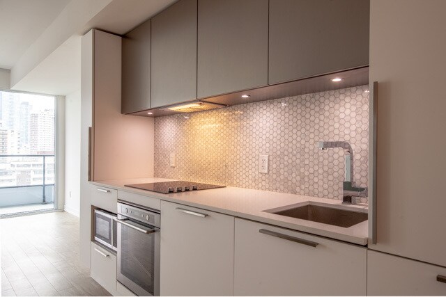 Photo du bâtiment - 85-1685 Wood St