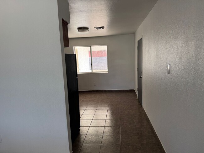 Foto del edificio - 1458 B St