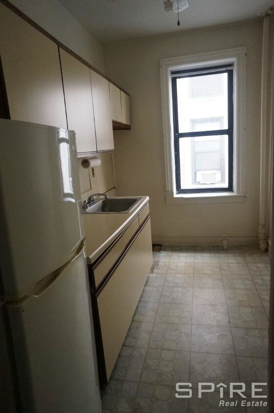 Foto del edificio - 1866 Ocean Ave