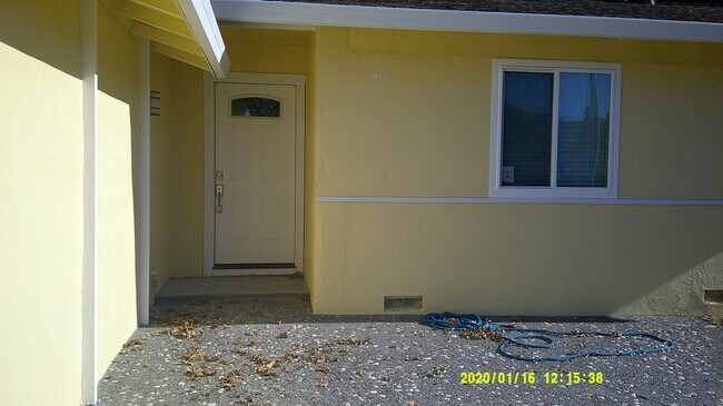 Foto del edificio - 1233 Devonshire Dr