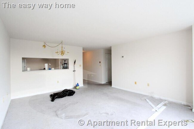 Building Photo - 175 Beacon St