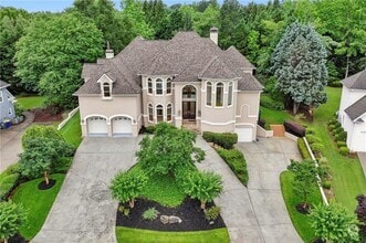 Building Photo - 2503 Regency Lake Dr