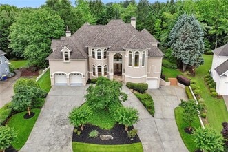 Building Photo - 2503 Regency Lake Dr