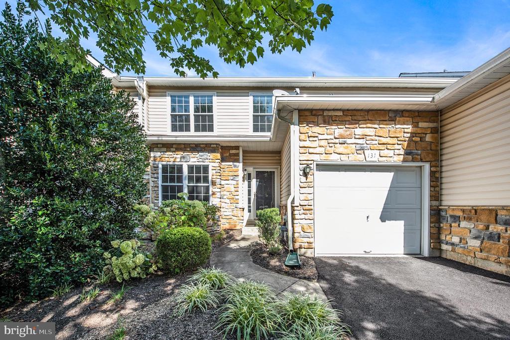 Foto principal - 131 Gleneagles Dr