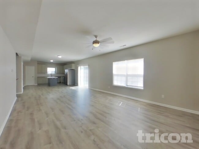 Foto del edificio - 176 Heartwood Hill