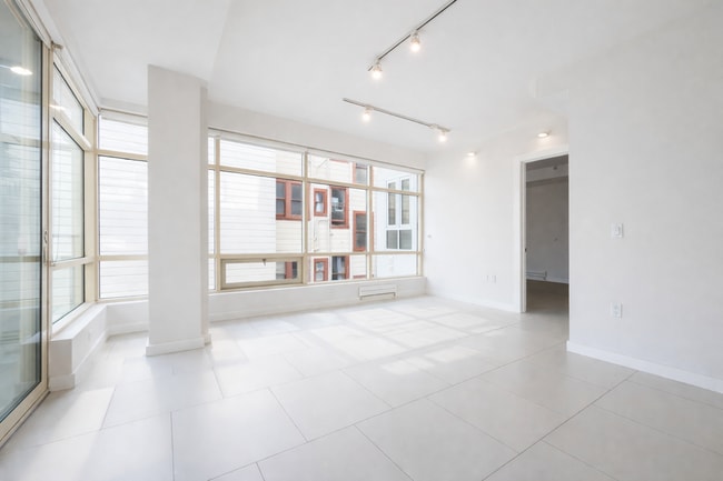 Foto del edificio - 1868 Van Ness Ave