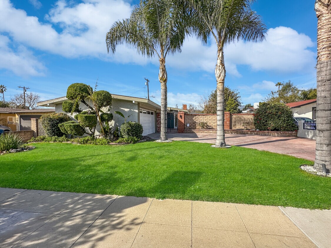 1115 N Brand Blvd, San Fernando, CA 91340 House Rental in San